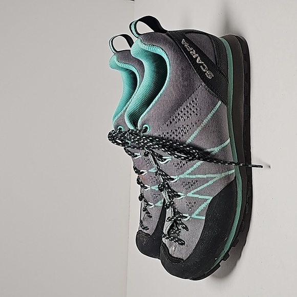 Scarpa Crux Air EU 38 US 7 Hiking Approach Shoes Smoke Ice Green Trail Vibram - Picture 8 of 16